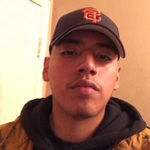 Meet your Posher, Cesar